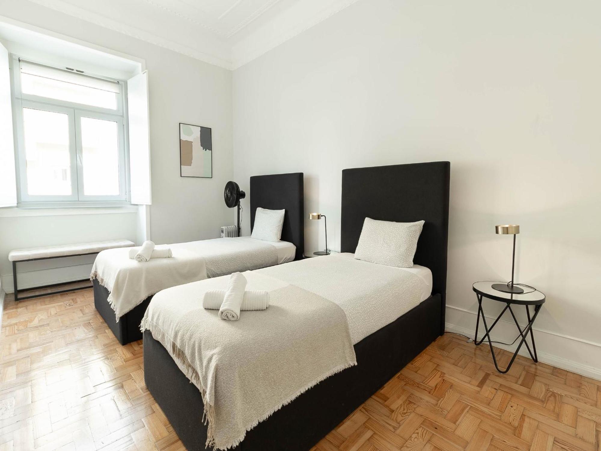 Akicity Lisboa Iris Екстер'єр фото
